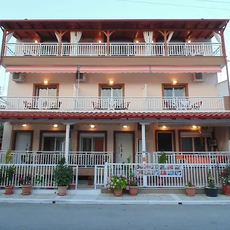 Billy's House סארטי