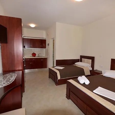 Billy's House شقة سارتي