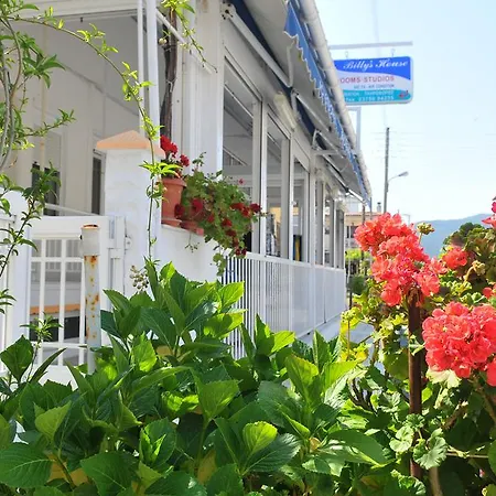 Billy's House Apartment